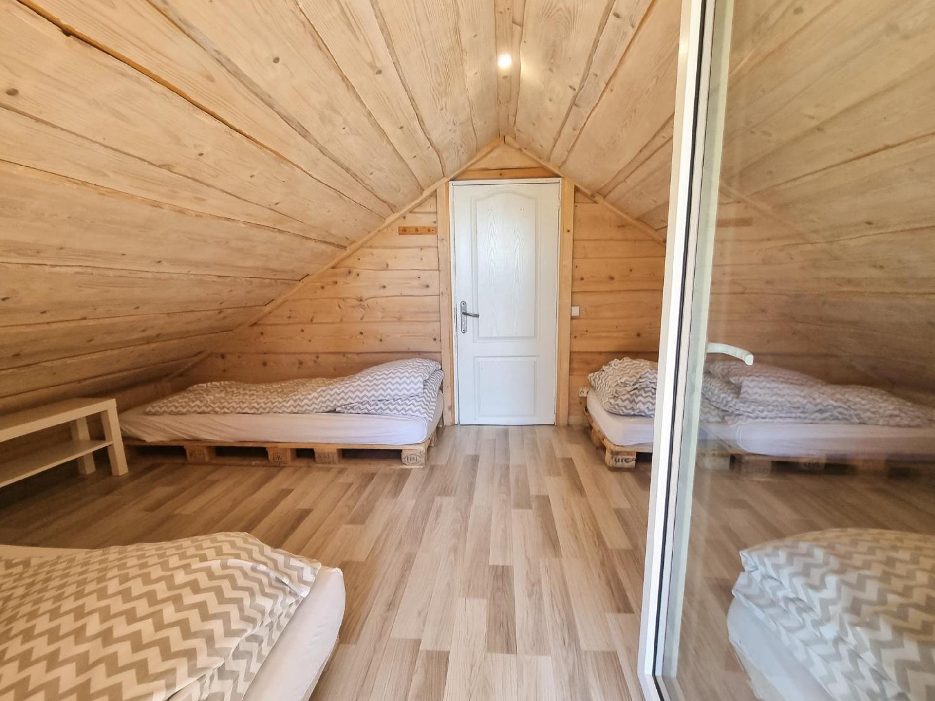 Osada Kryspinow Hotell Cholerzyn Rum bild