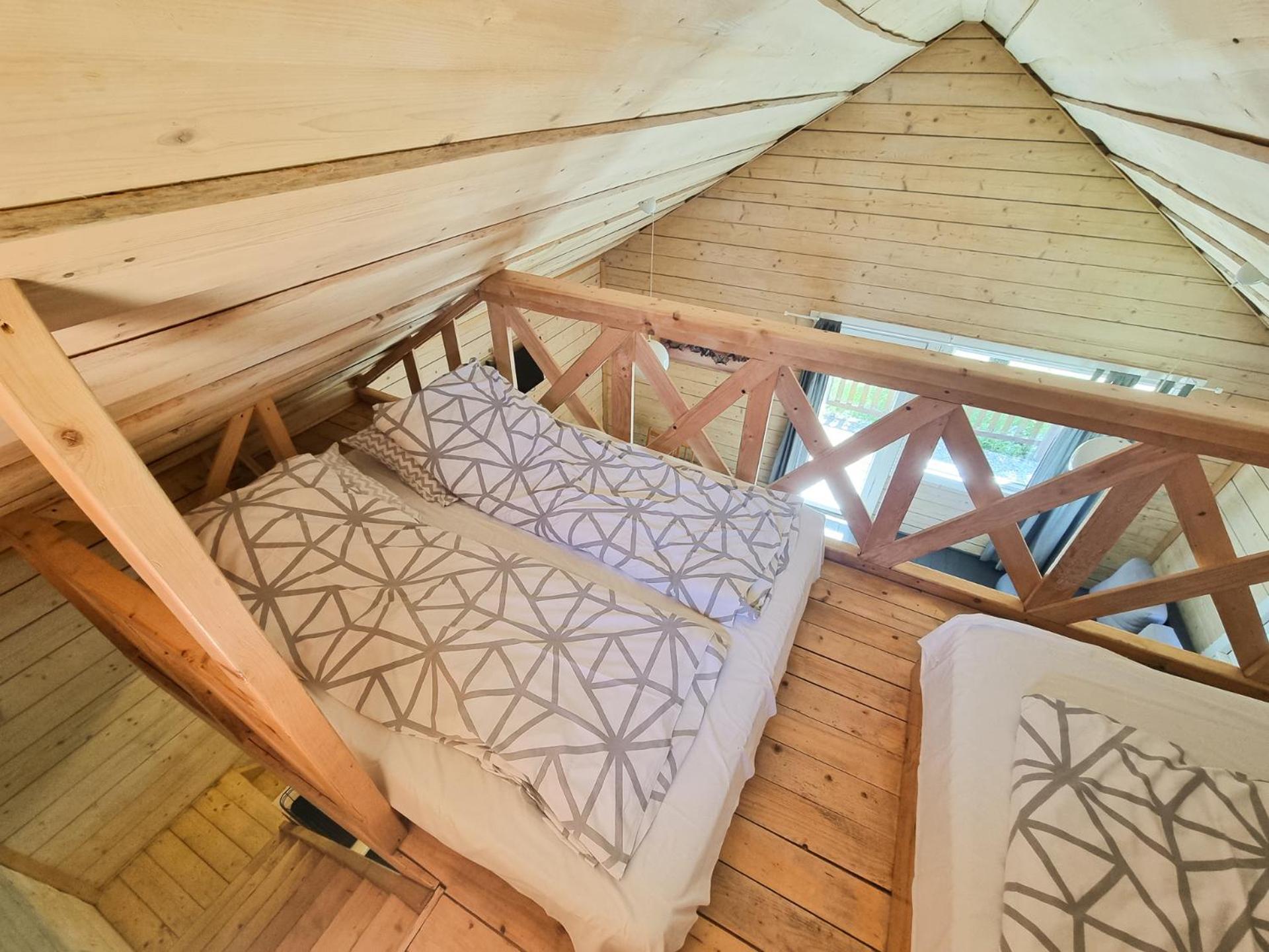 Osada Kryspinow Hotell Cholerzyn Rum bild