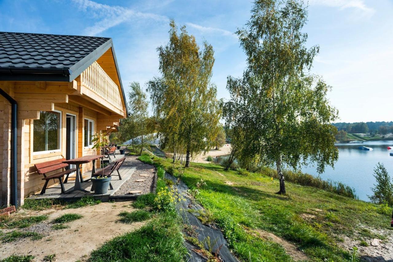 Osada Kryspinow Hotell Cholerzyn Exteriör bild